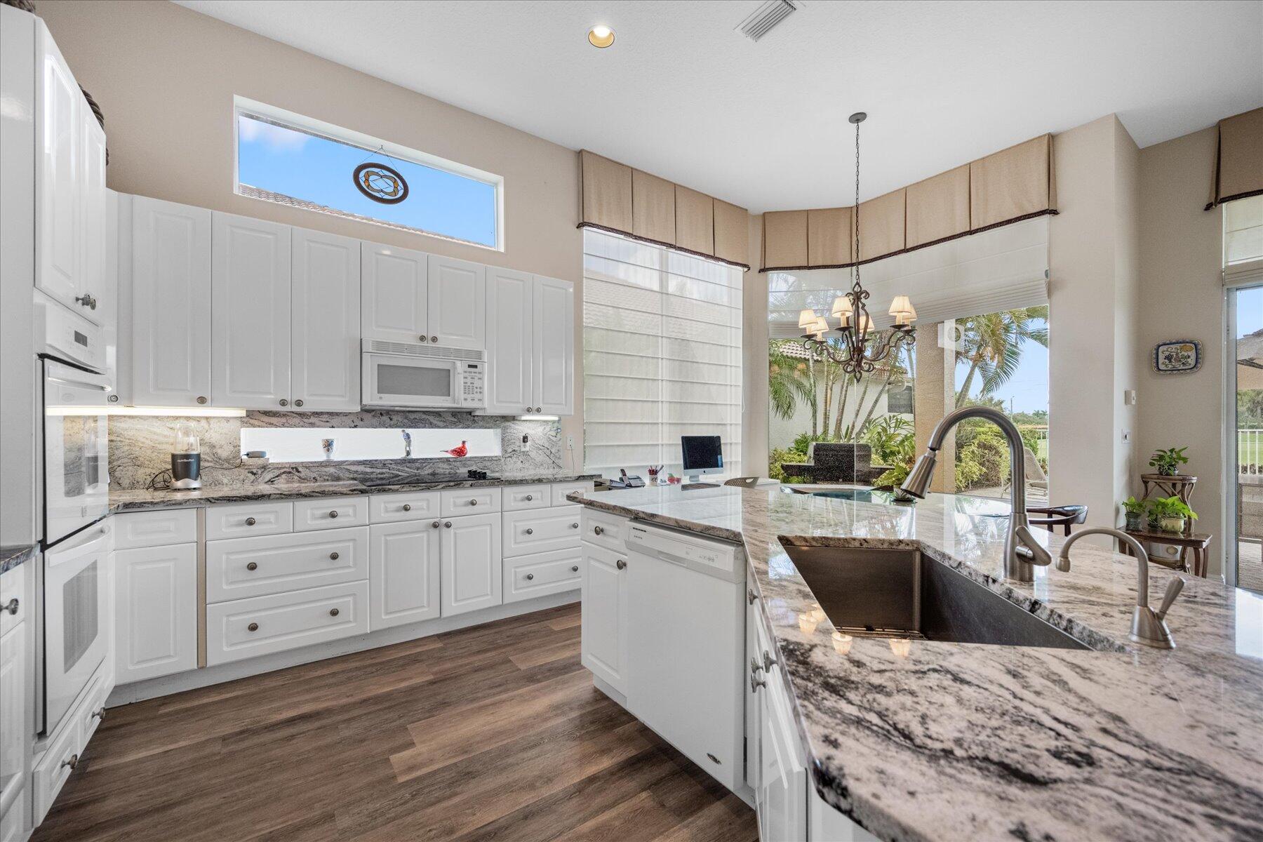 4115 Laurel Estates Way
