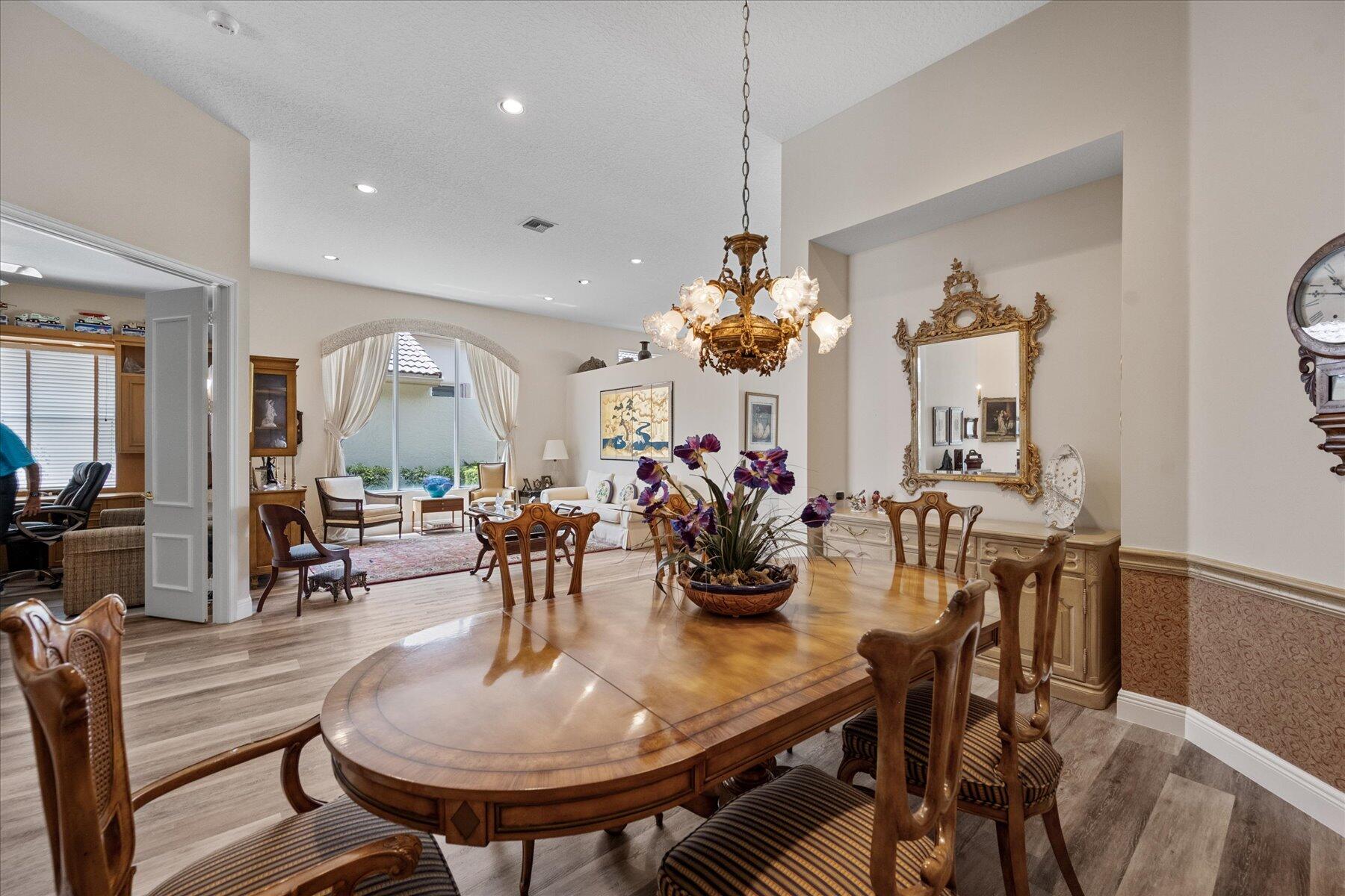 4115 Laurel Estates Way
