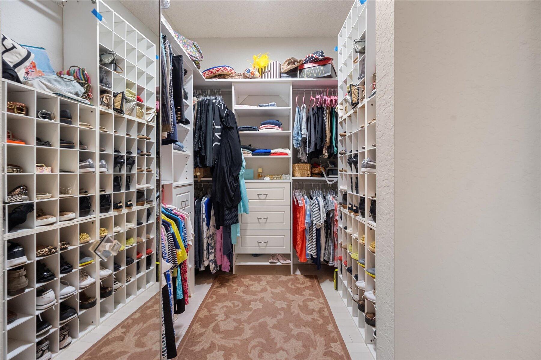 10830 Fairmont Village Drive