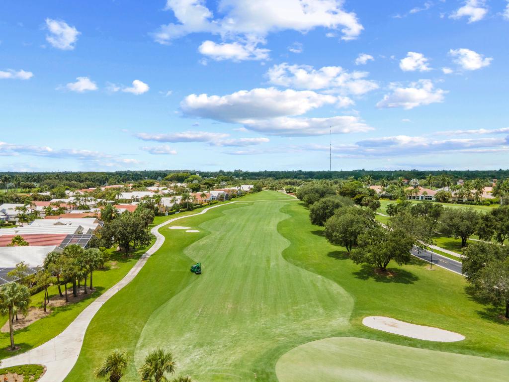 4550 Carlton Golf Drive