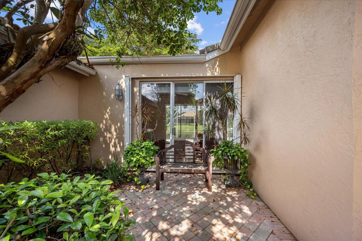 4550 Carlton Golf Drive