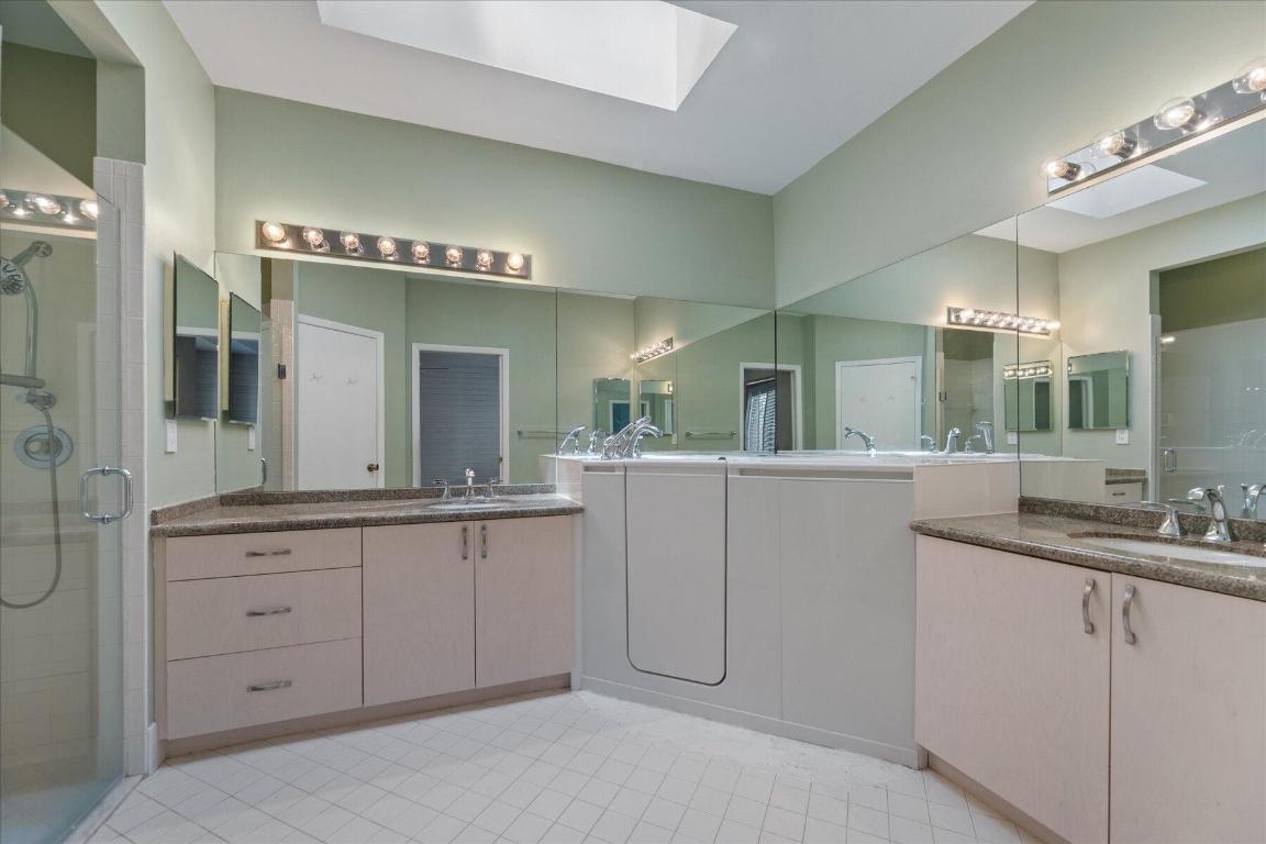 4550 Carlton Golf Drive