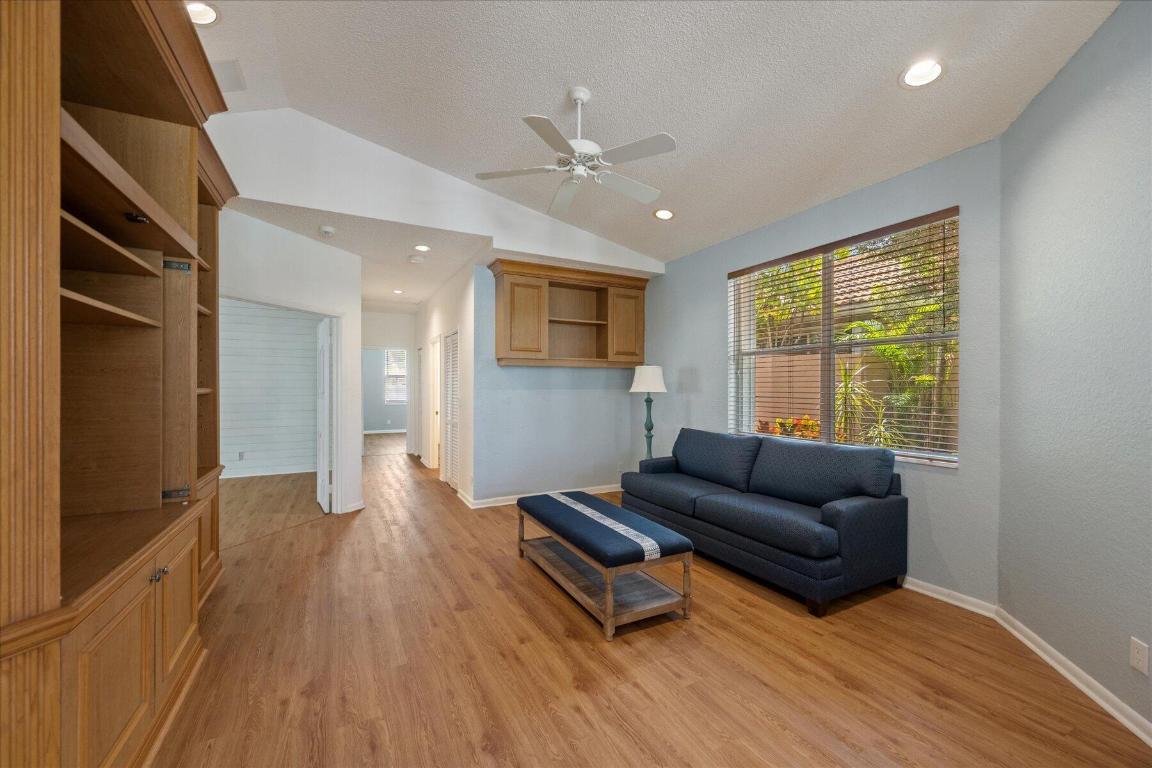 4550 Carlton Golf Drive