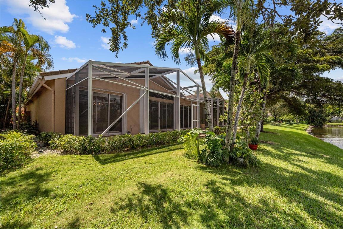 4550 Carlton Golf Drive