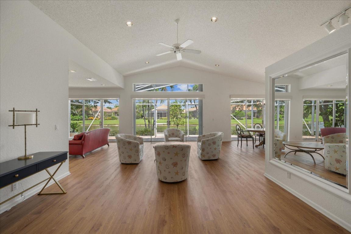 4550 Carlton Golf Drive