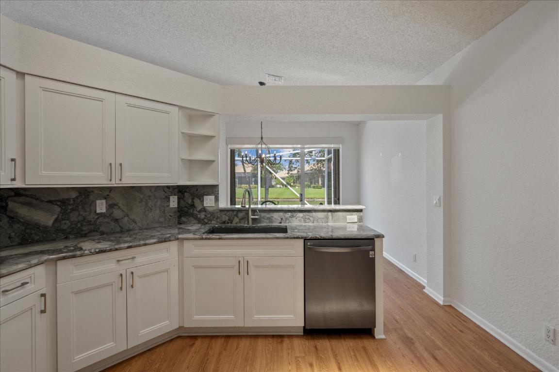 4550 Carlton Golf Drive
