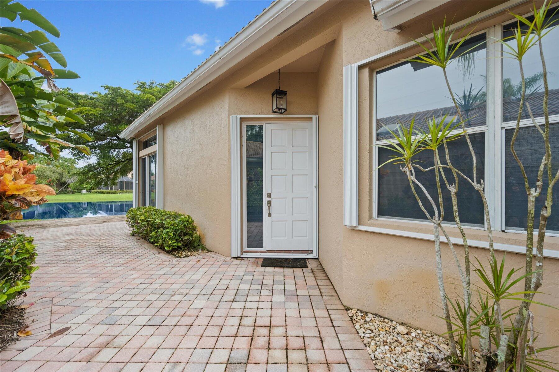 4546 Carlton Golf Drive