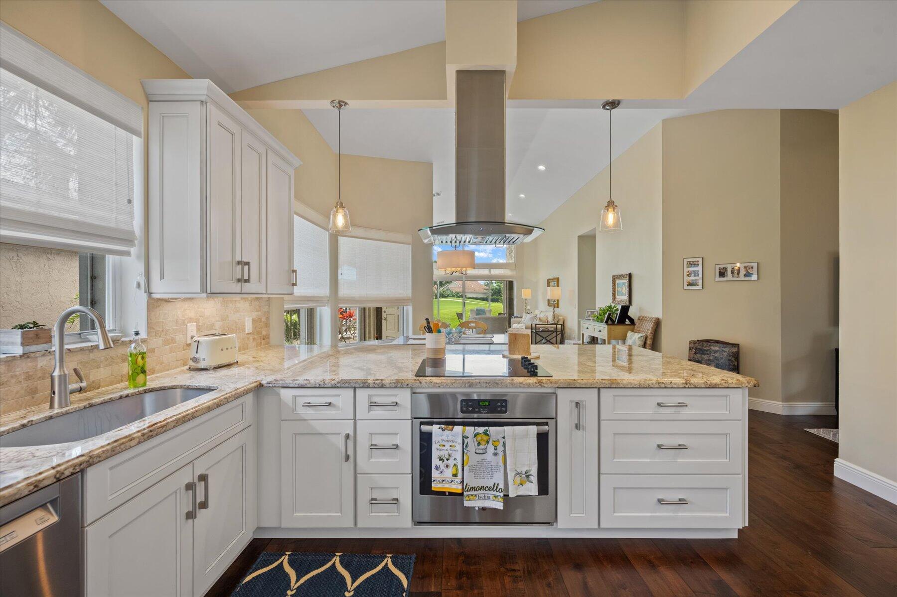 4754 Carlton Golf Drive