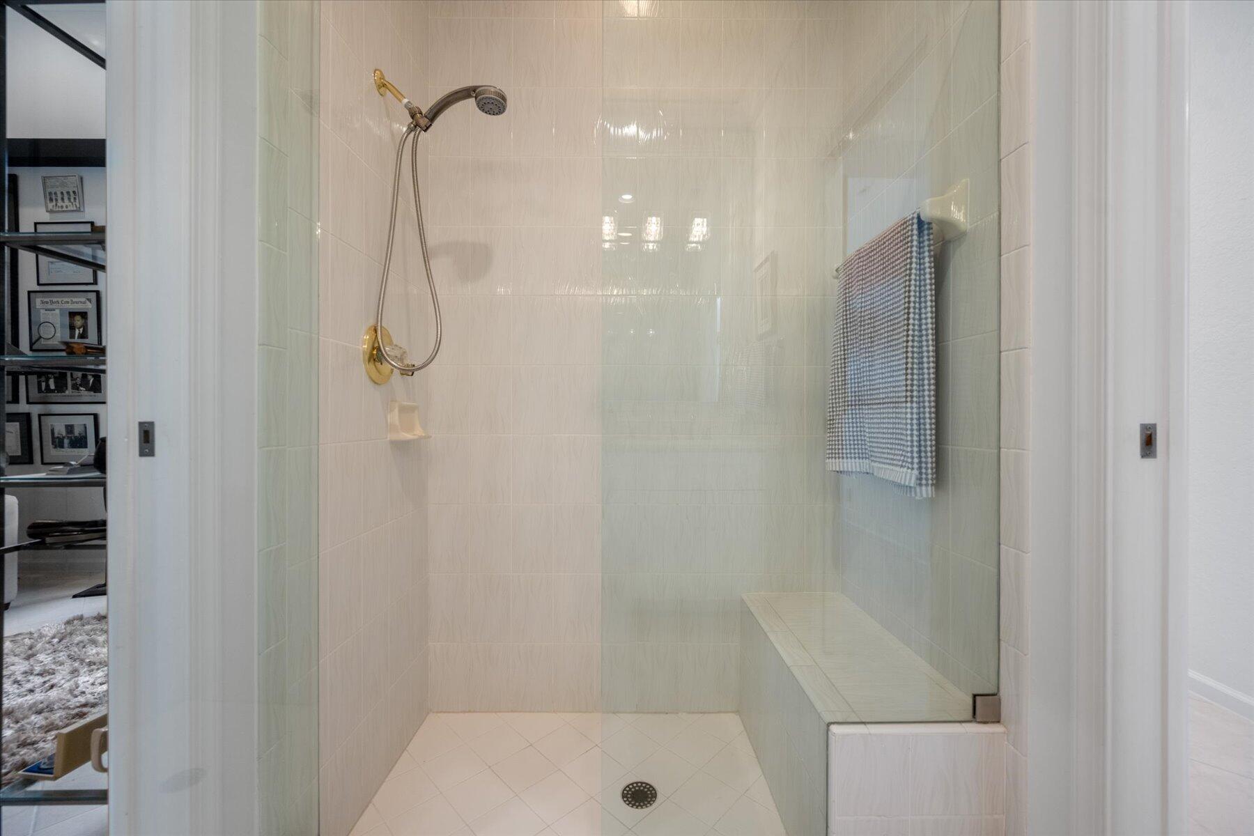 4901 Exeter Estate Lane