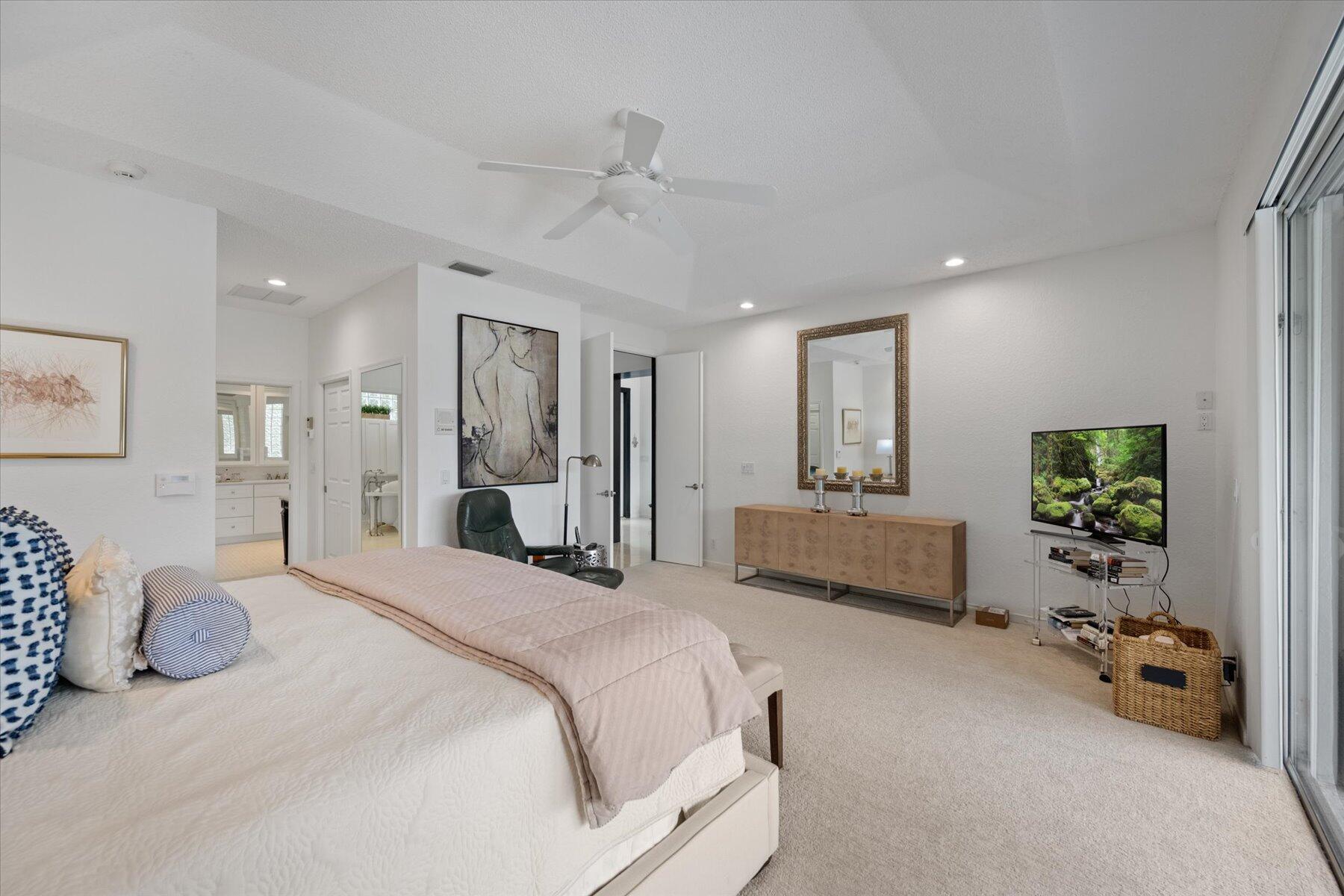 4901 Exeter Estate Lane