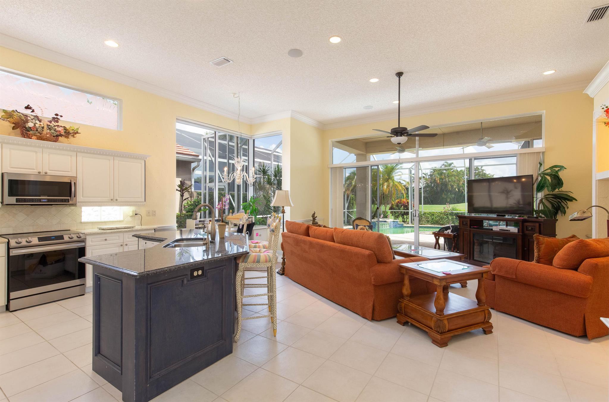 4446 Hazleton Lane