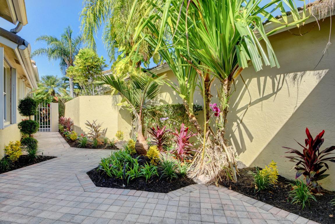 4726 Carlton Golf Drive
