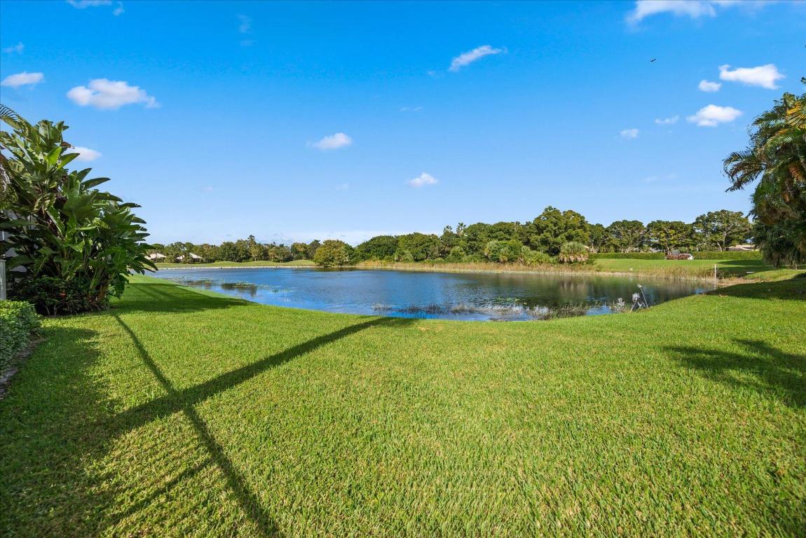 10463 Laurel Estates Lane