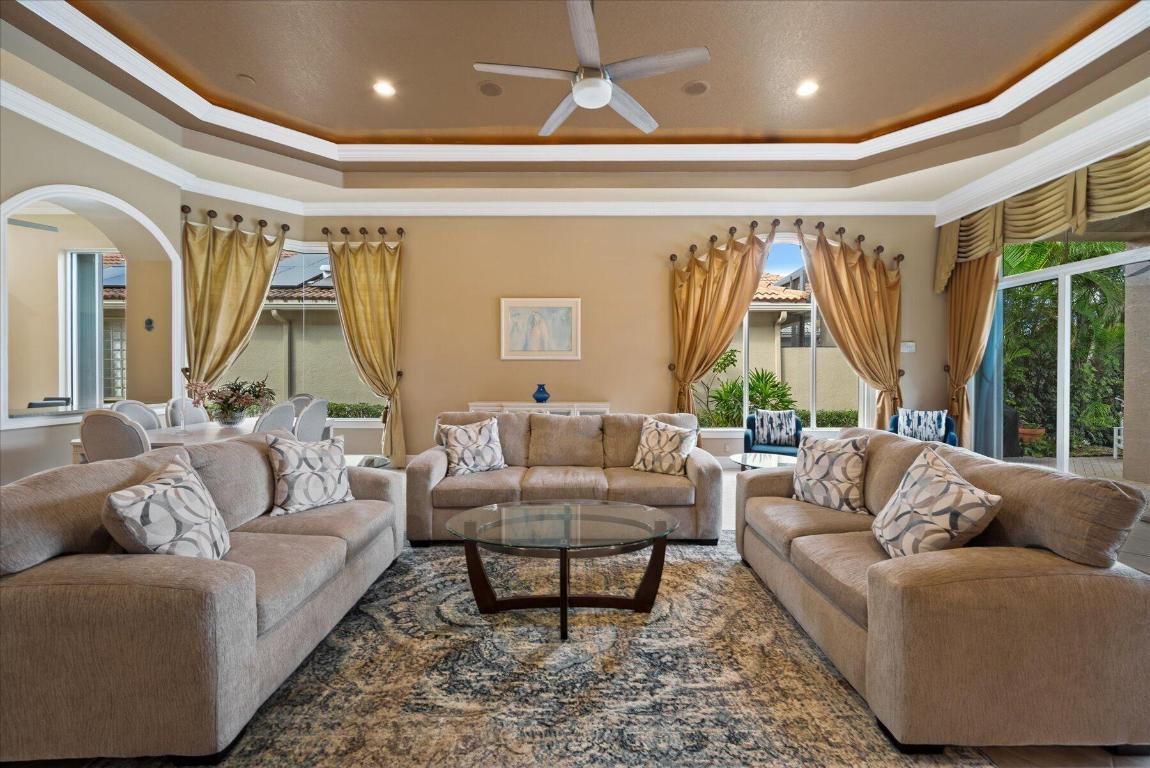 10463 Laurel Estates Lane