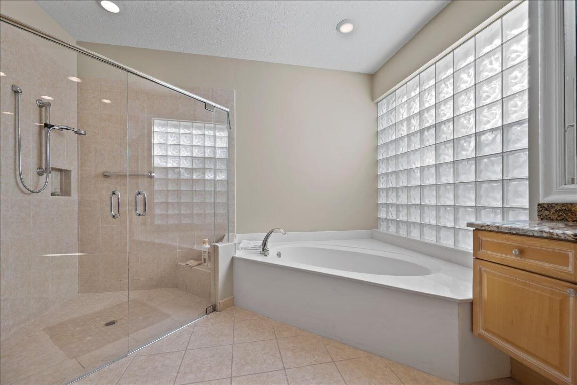 10463 Laurel Estates Lane