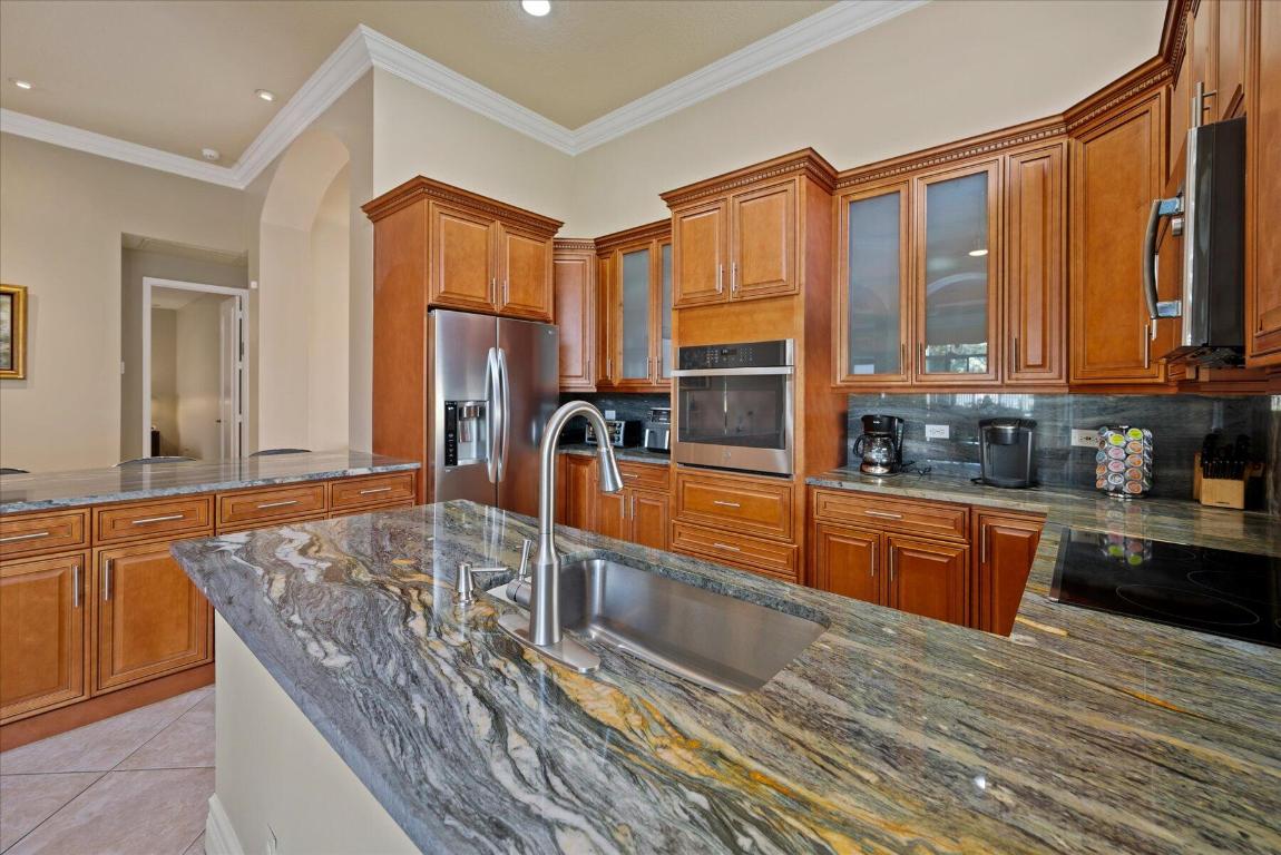 10463 Laurel Estates Lane