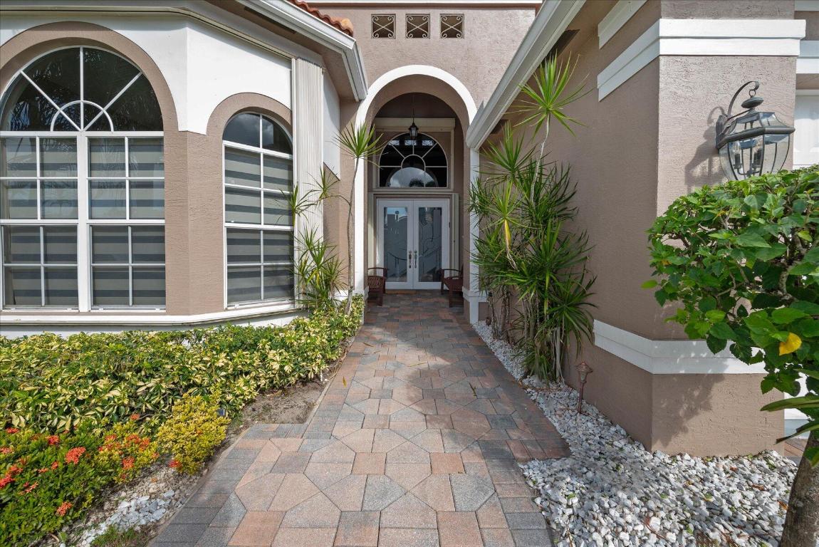 10463 Laurel Estates Lane