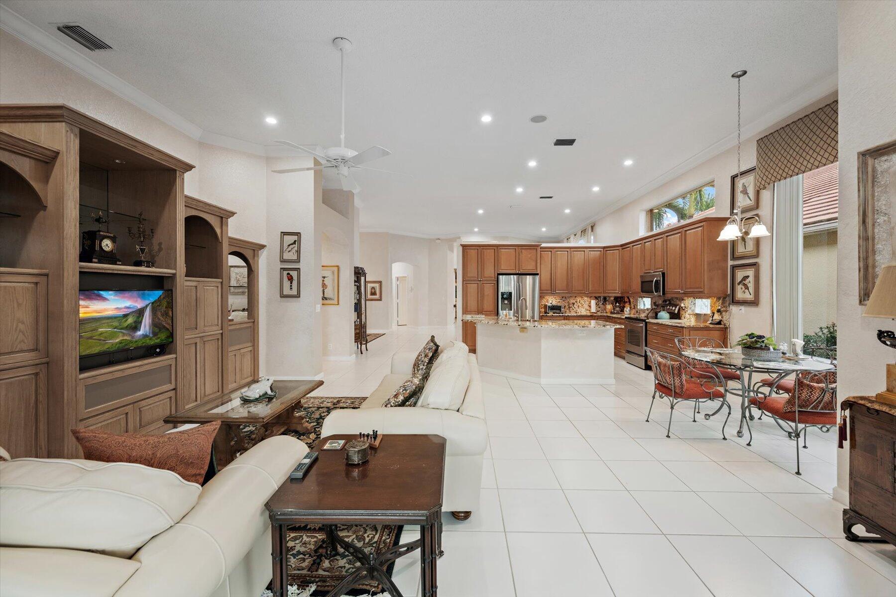 4506 Hazleton Lane