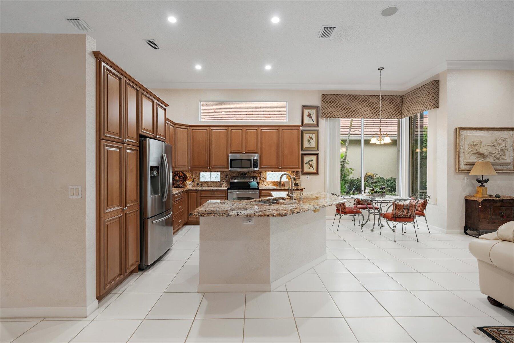 4506 Hazleton Lane