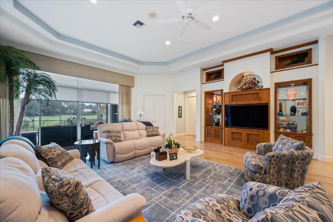 10511 Laurel Estates Lane