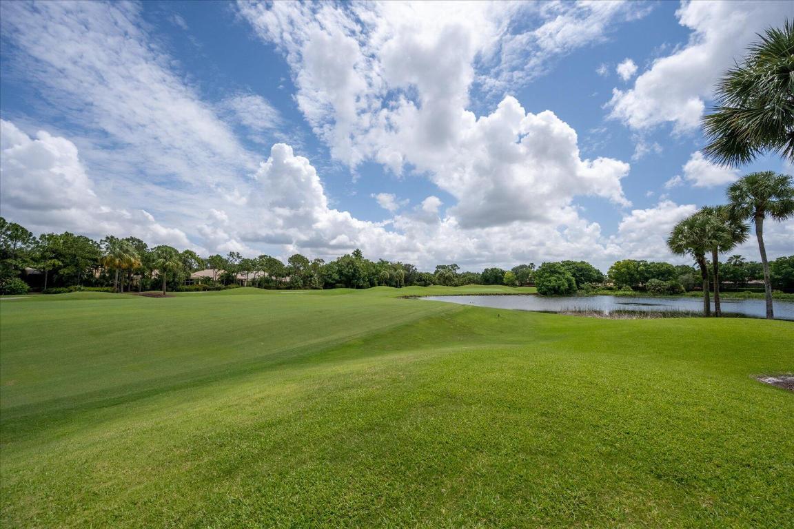 10511 Laurel Estates Lane