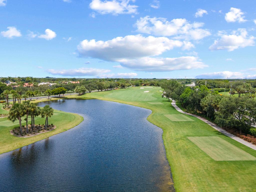 10511 Laurel Estates Lane