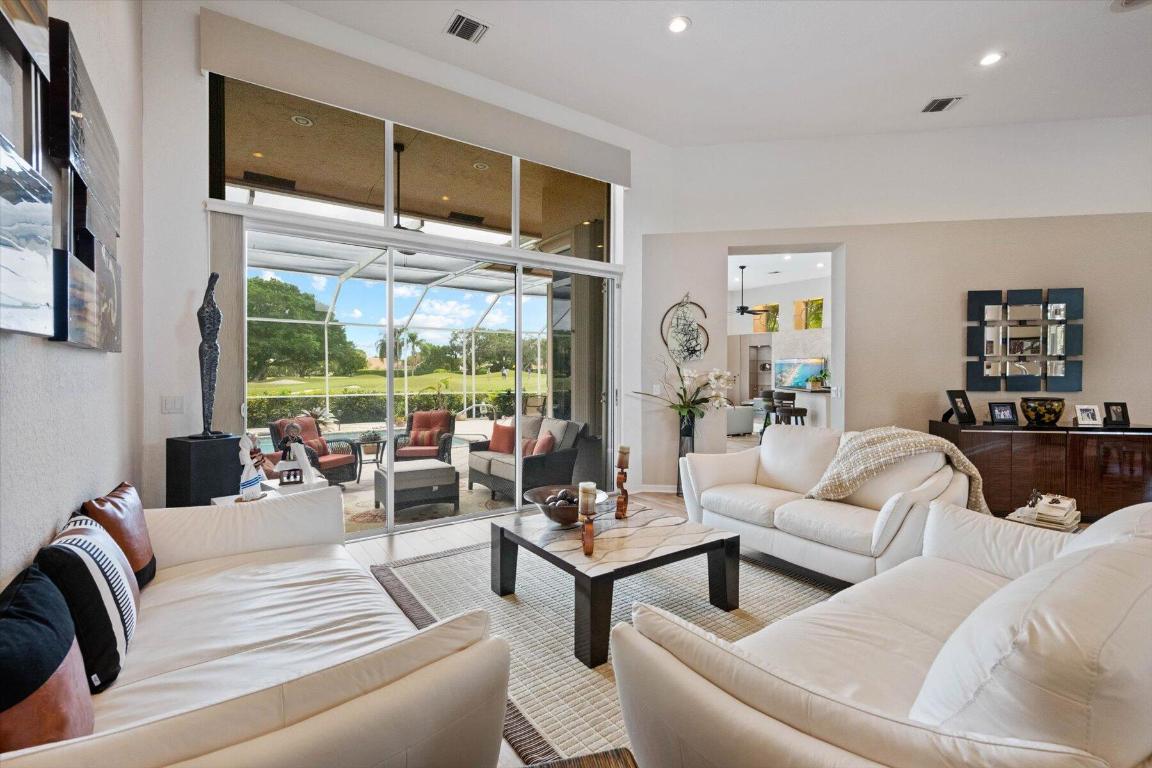 4780 Exeter Estate Lane