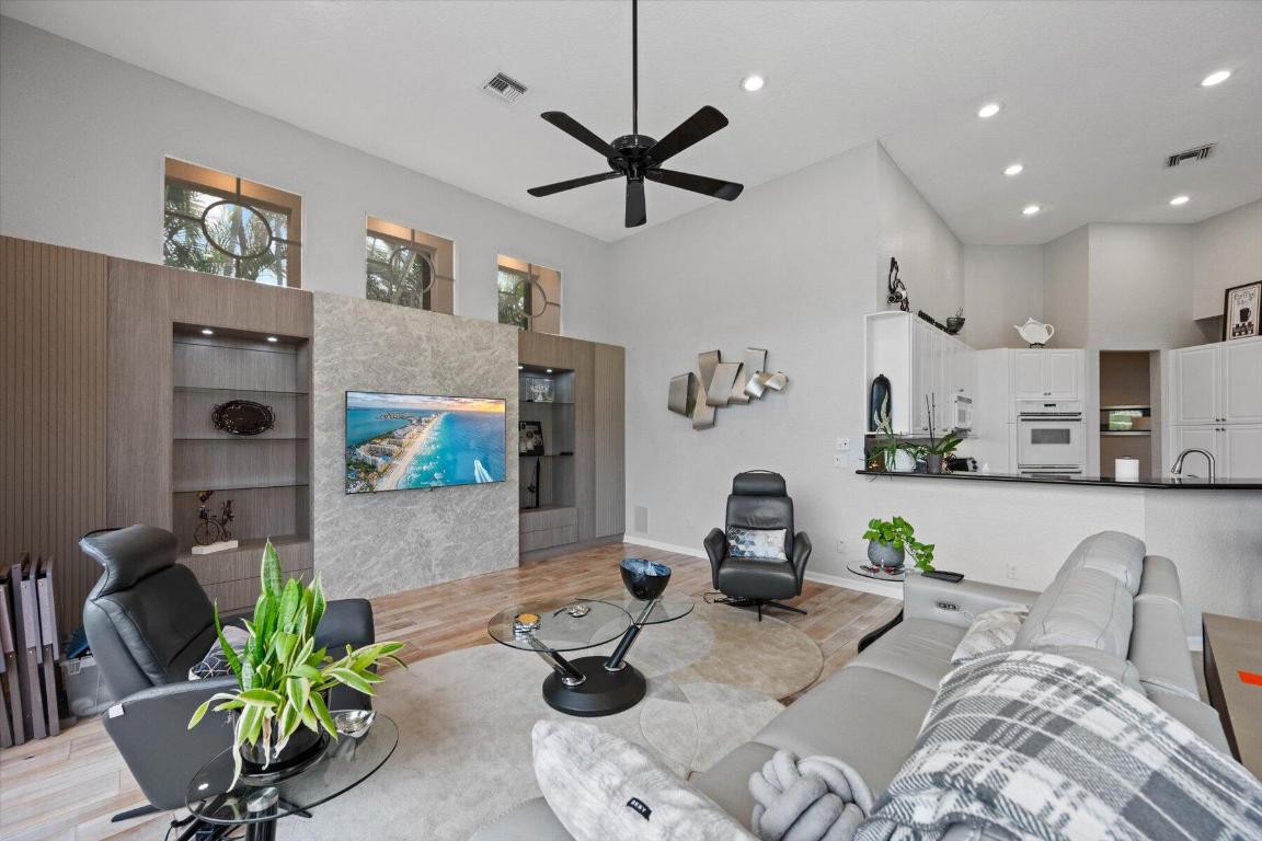 4780 Exeter Estate Lane