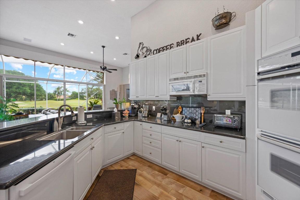 4780 Exeter Estate Lane