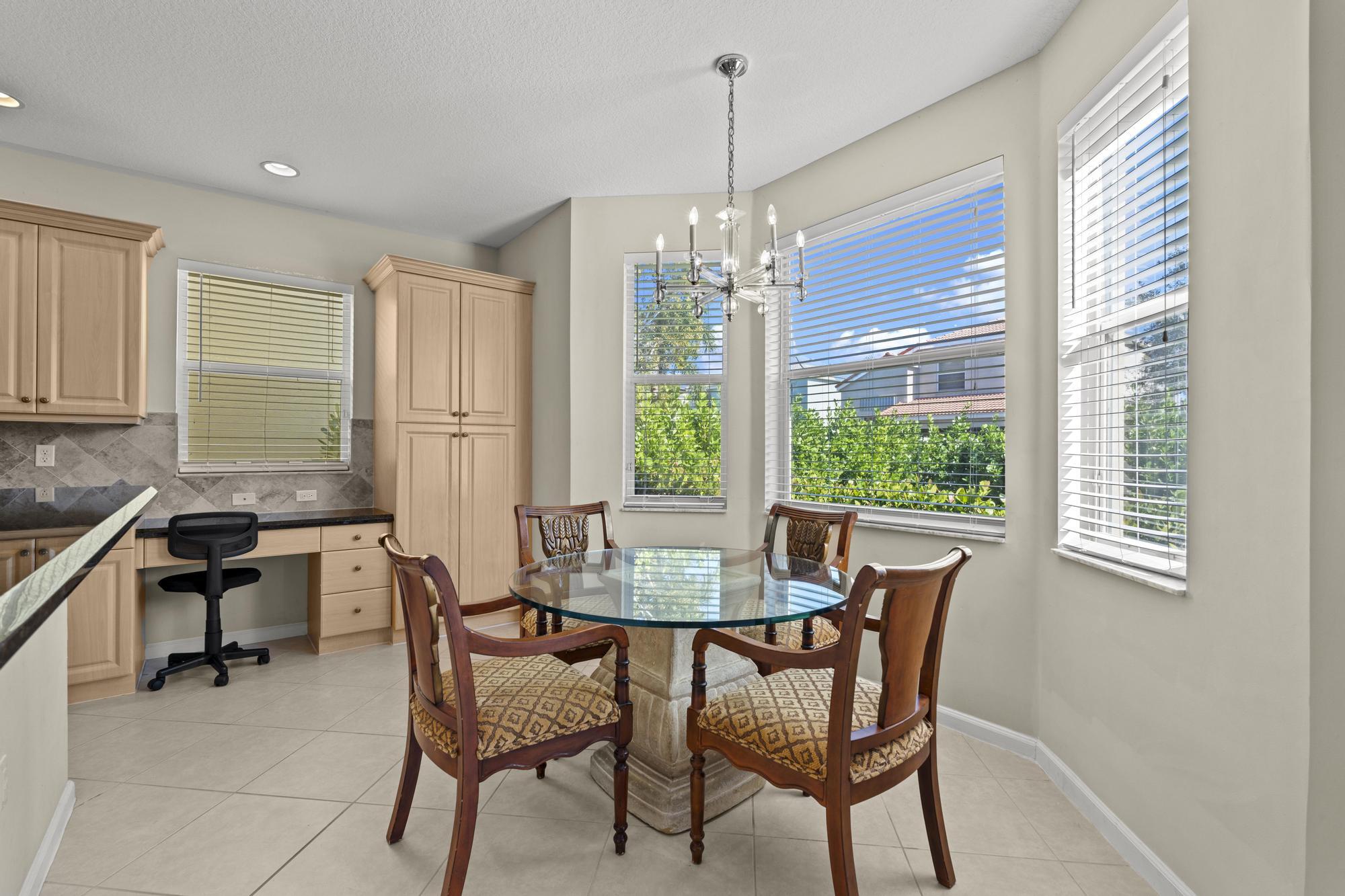 9042 Dupont Place