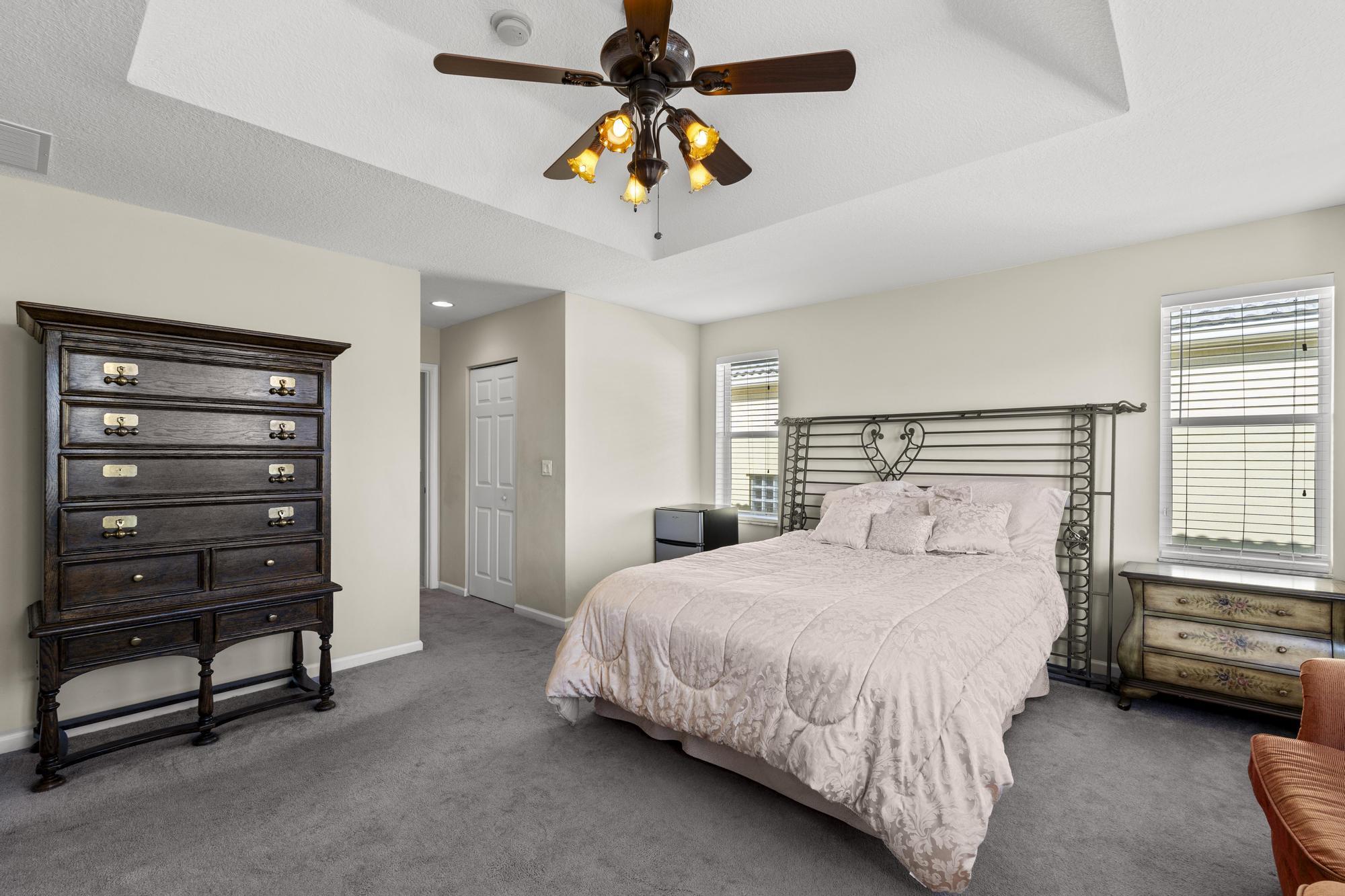9042 Dupont Place