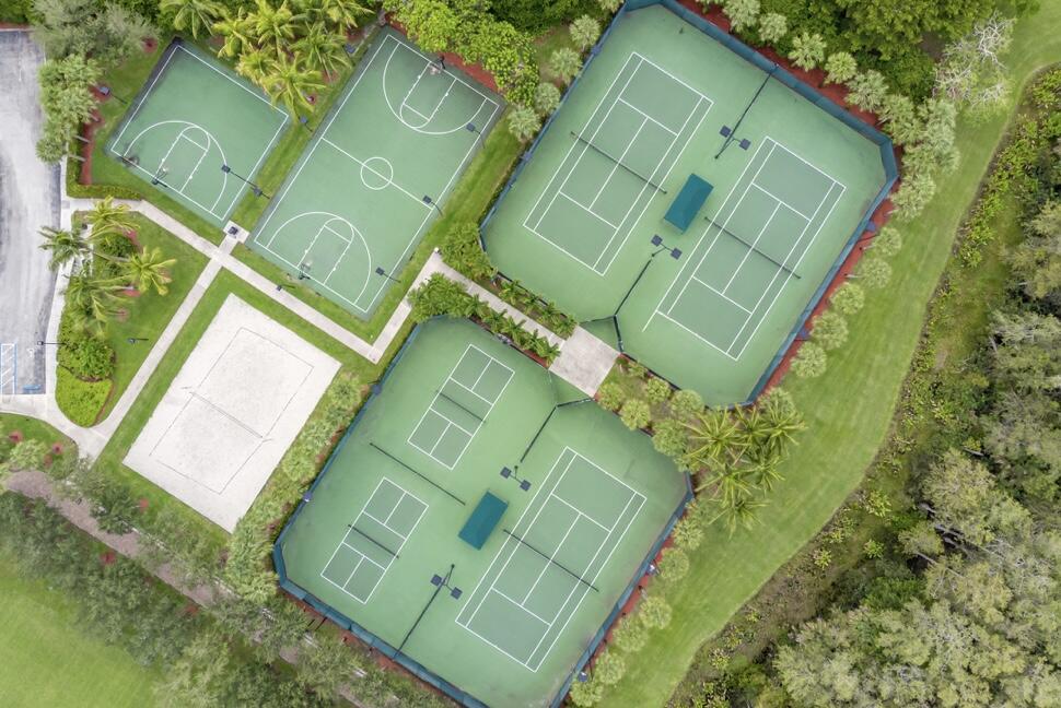 9042 Dupont Place