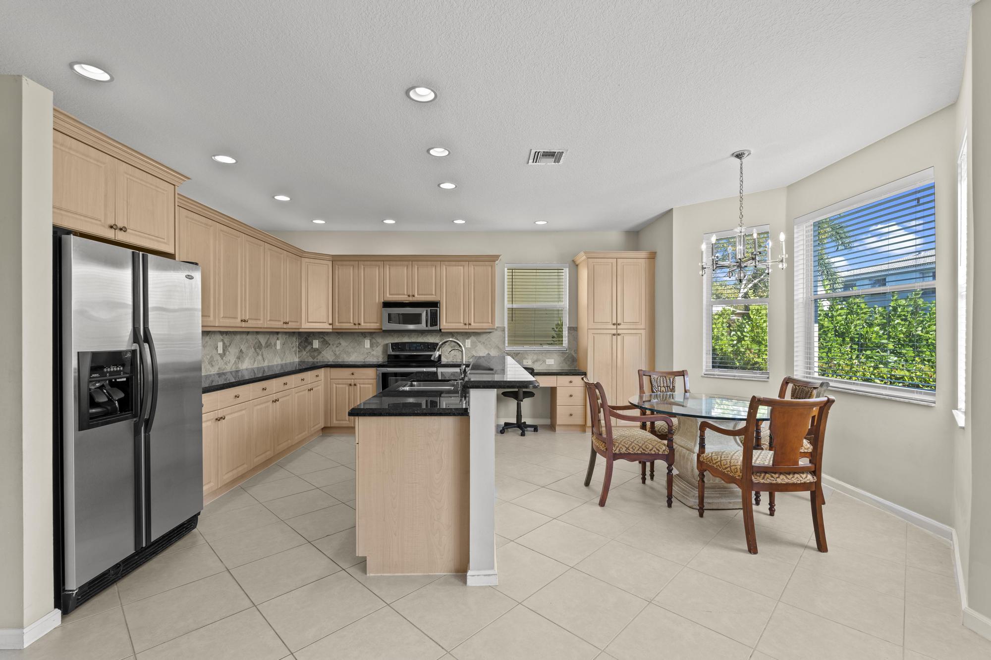 9042 Dupont Place