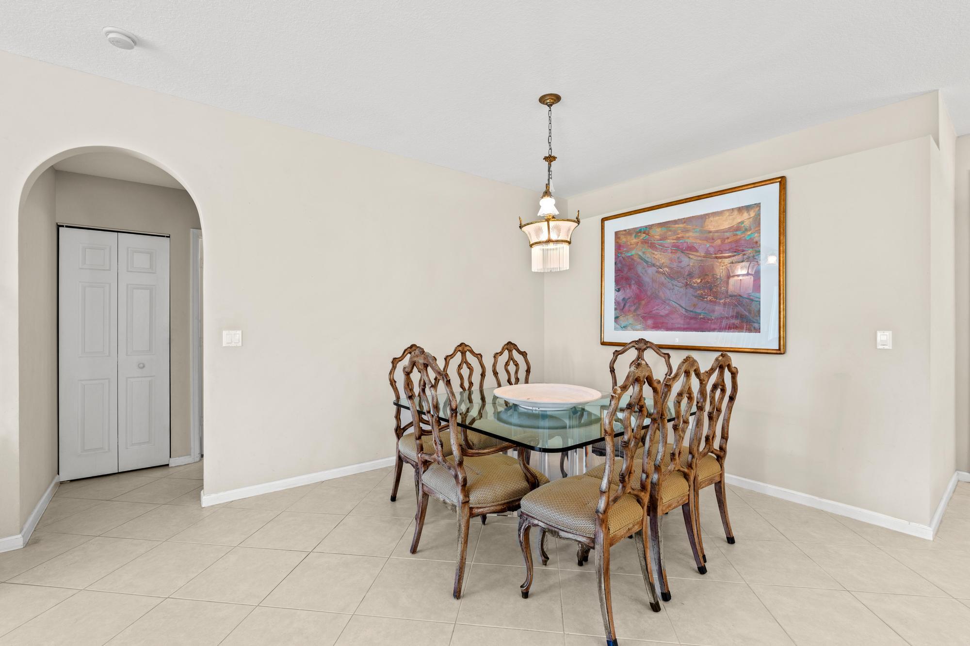 9042 Dupont Place