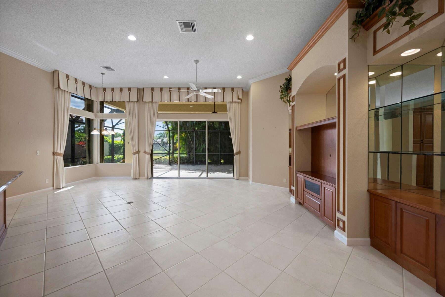4017 Manchester Lake Drive