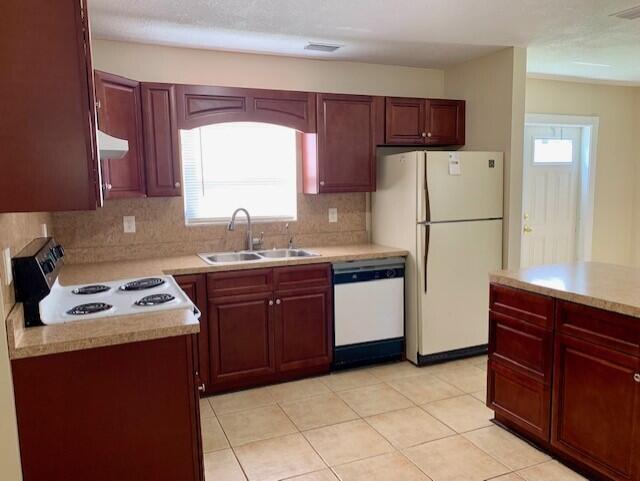 13502 76th Road N