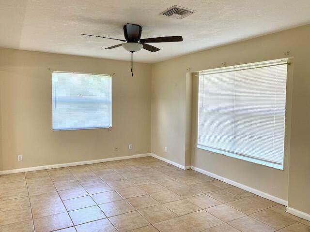 13502 76th Road N