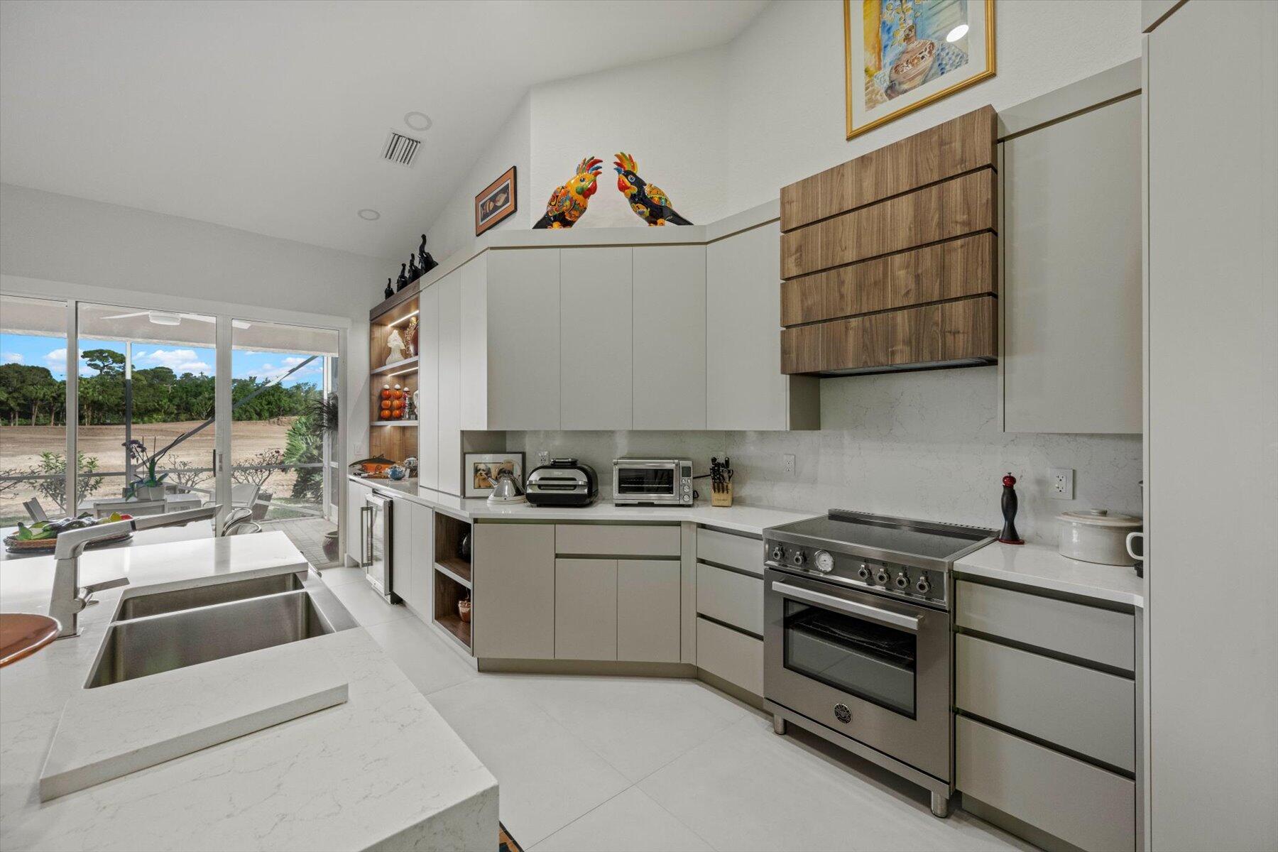 4690 Carlton Golf Drive