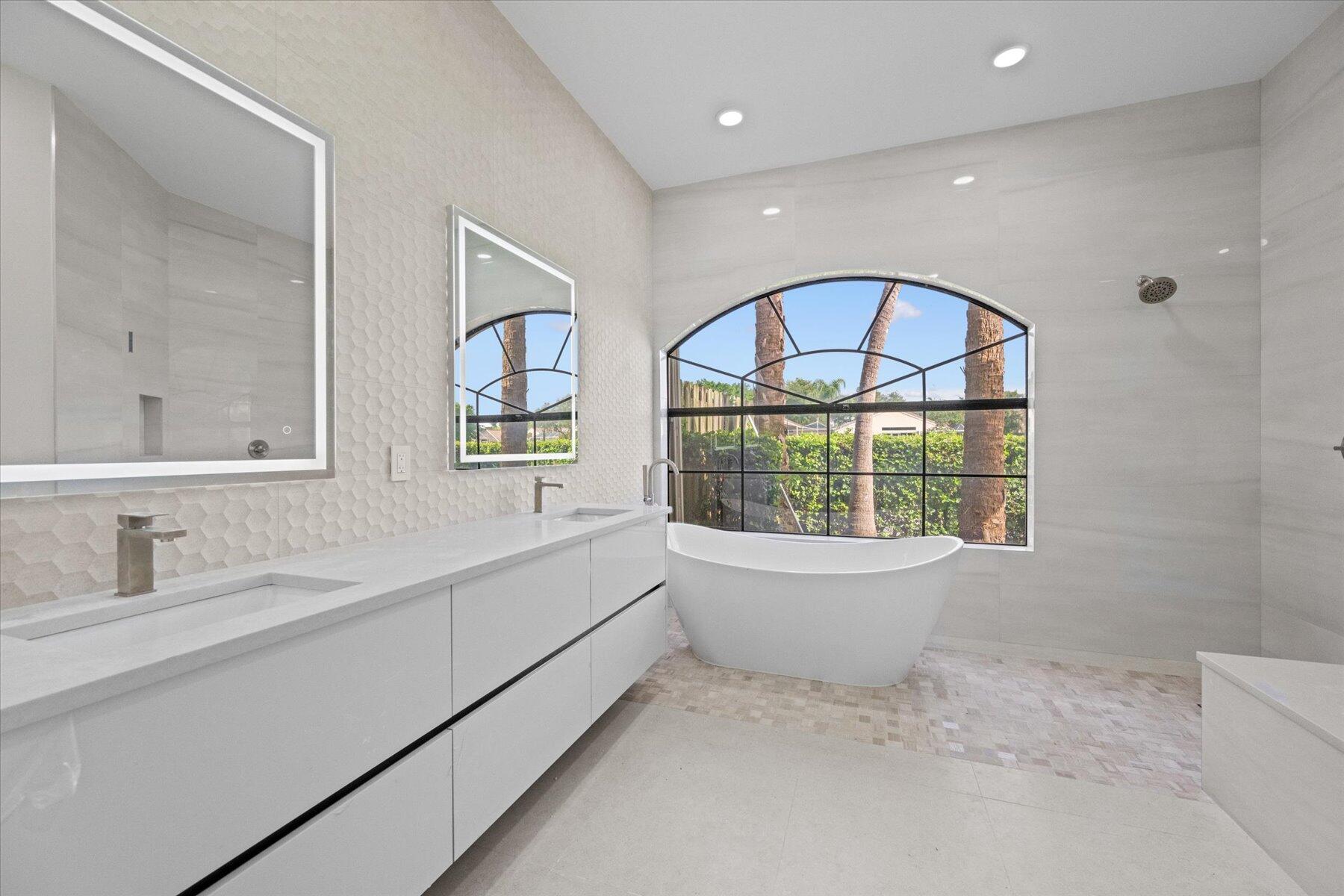 10096 Dover Carriage Lane