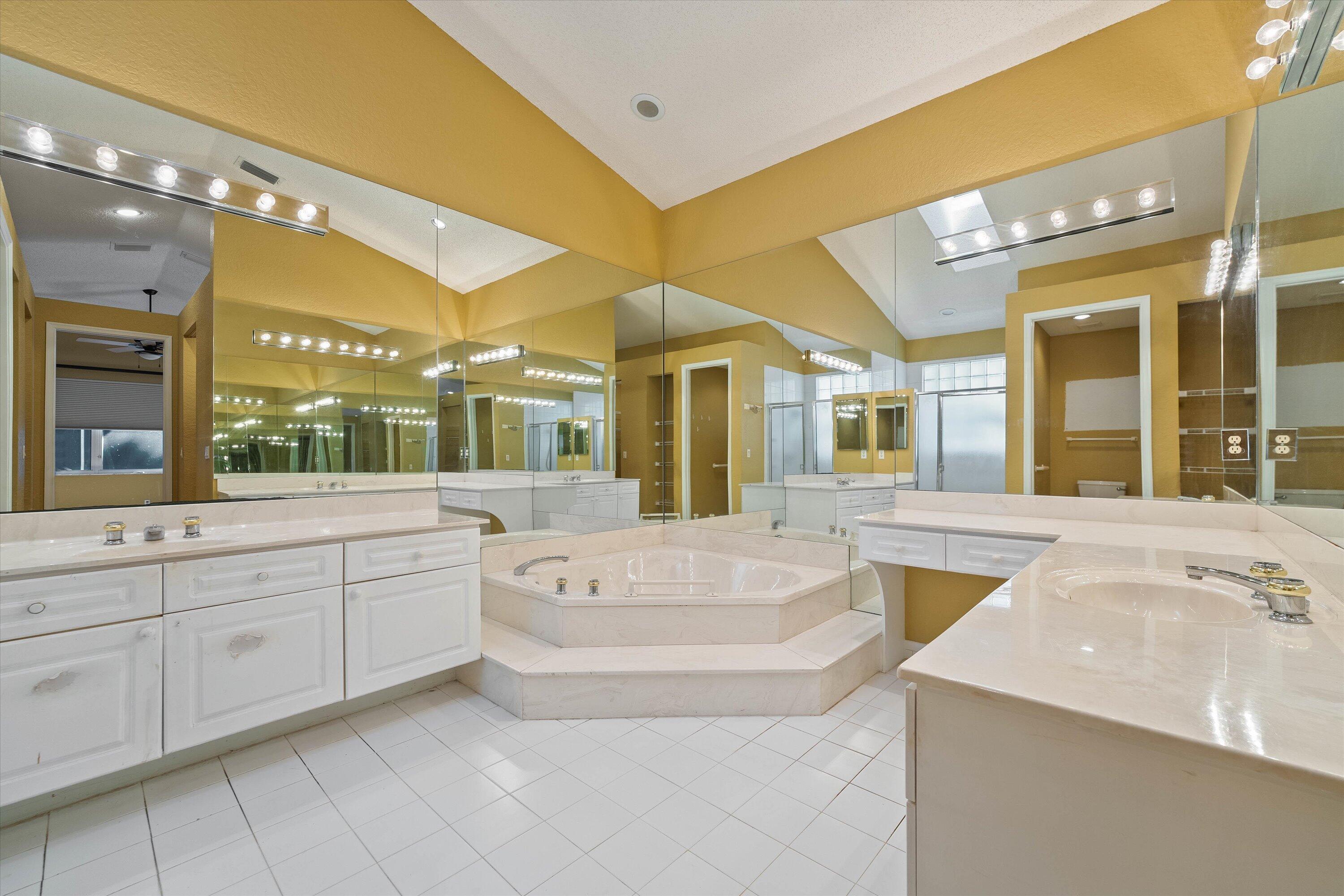 10860 Fairmont Village Drive