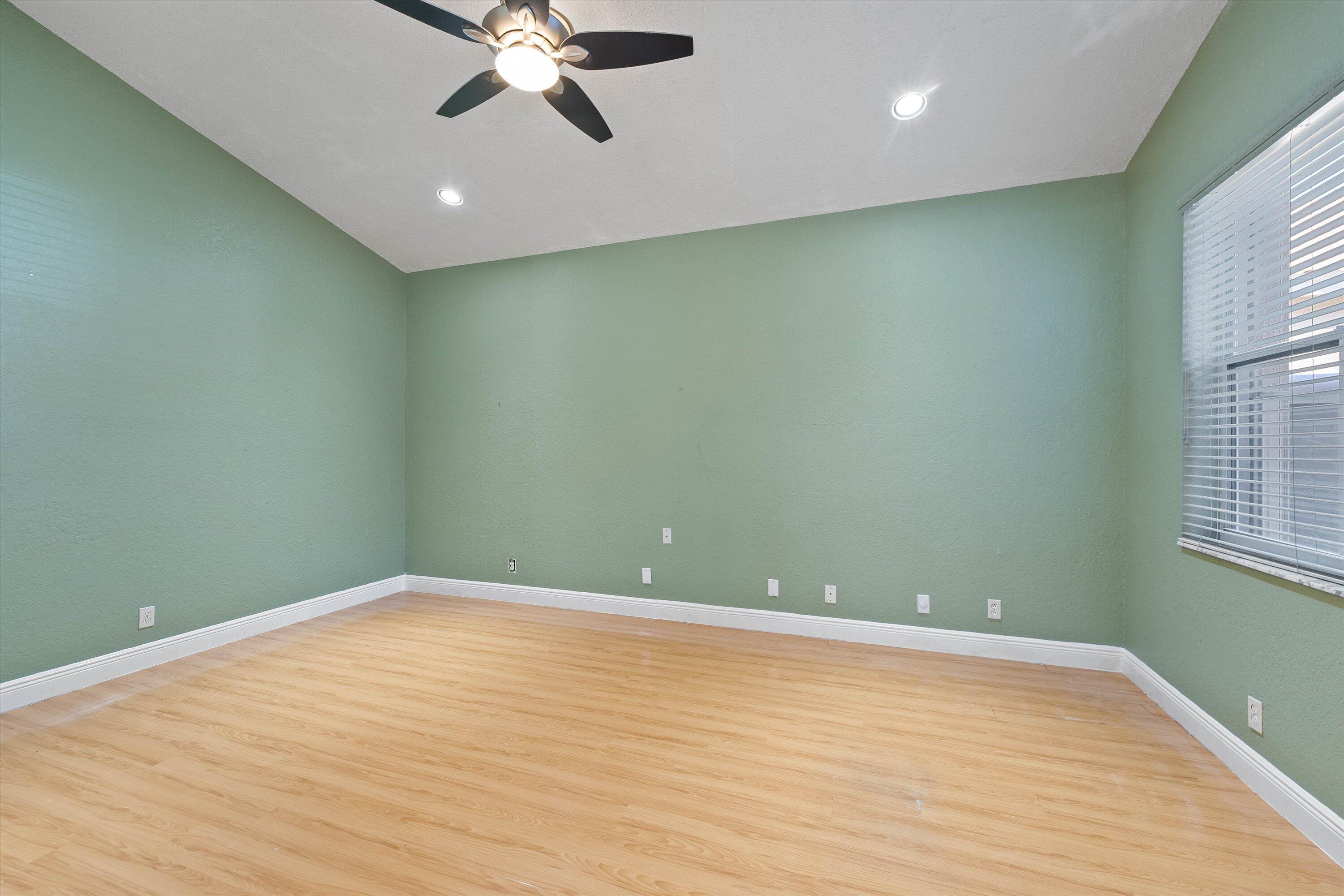 10860 Fairmont Village Drive