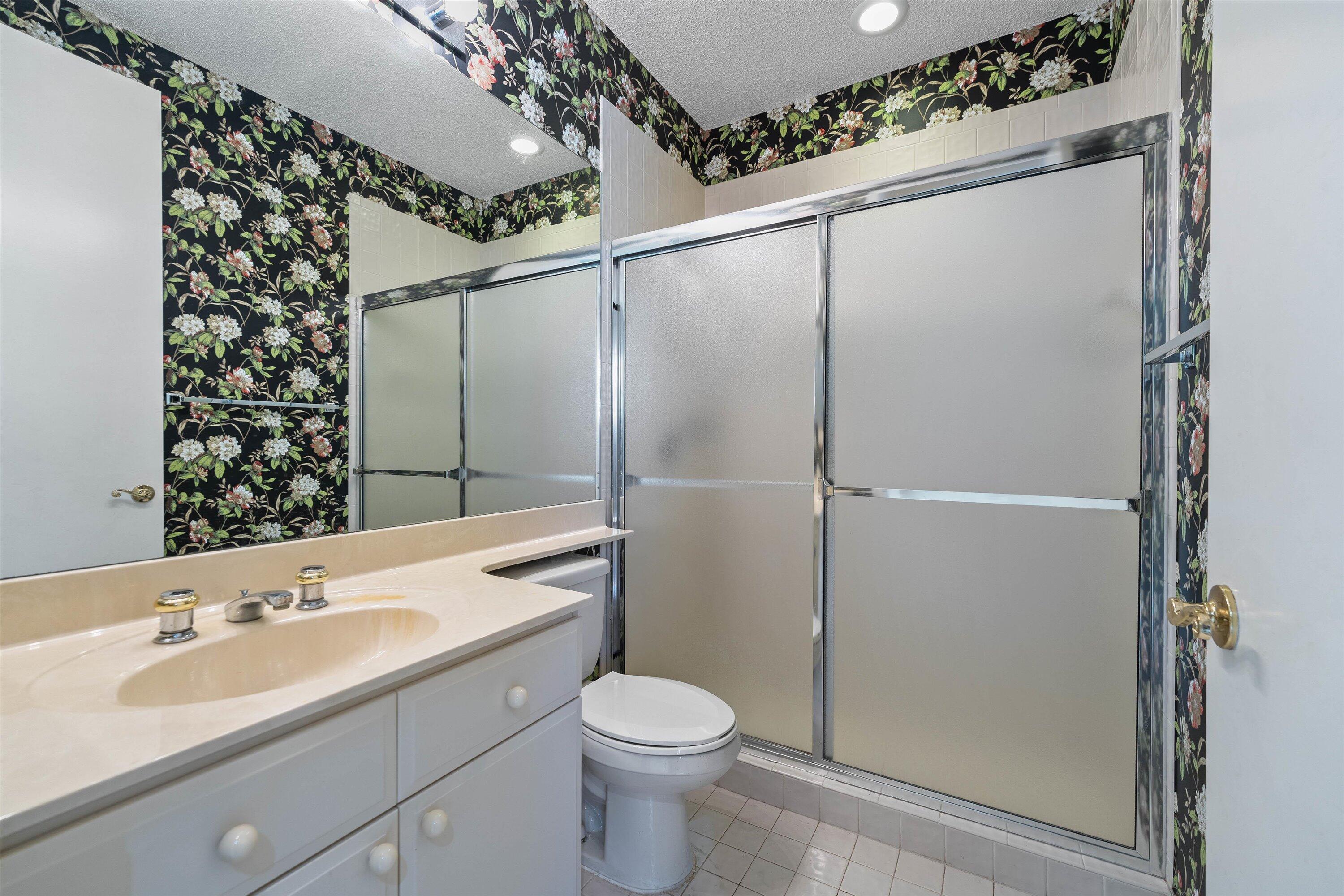 10860 Fairmont Village Drive