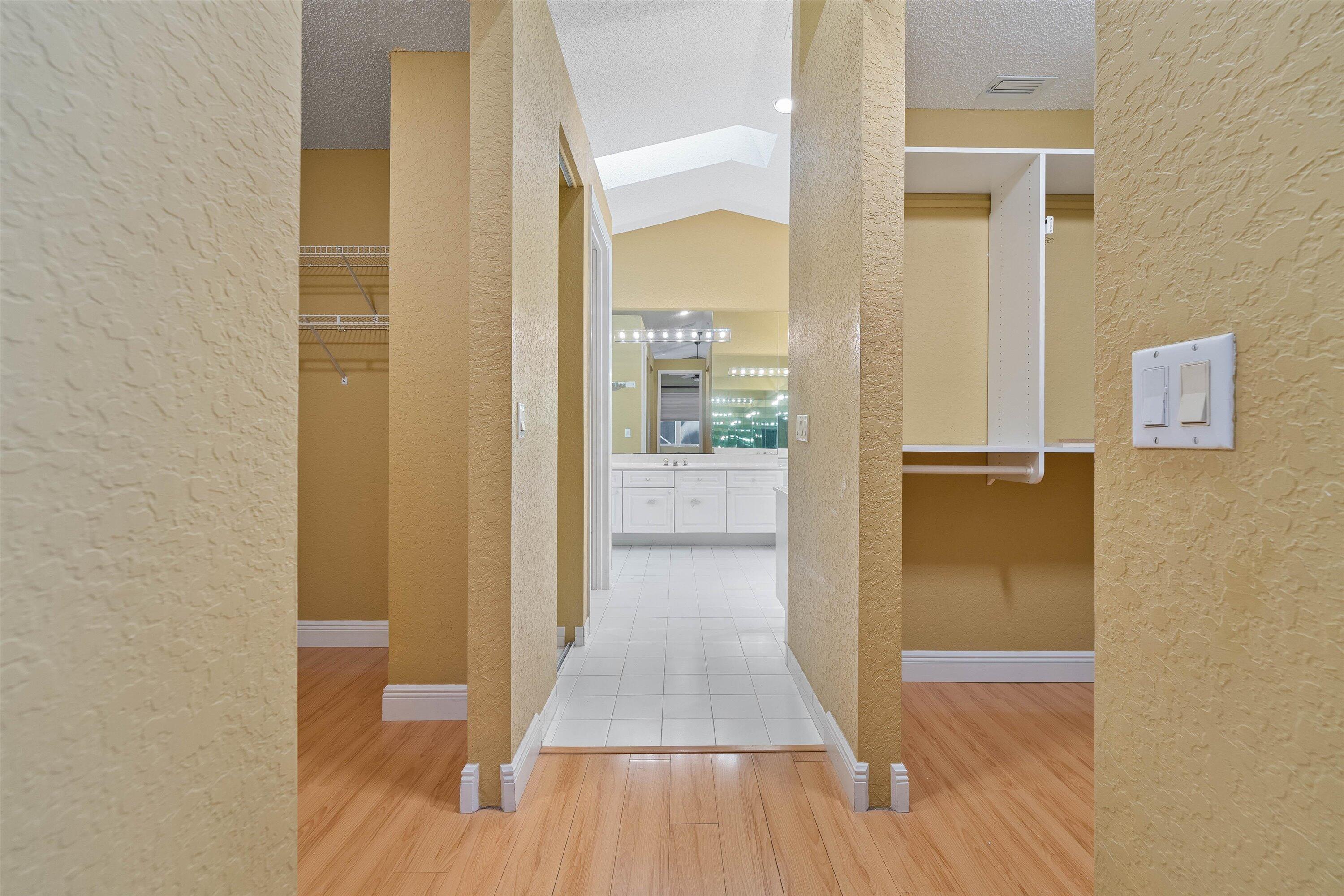 10860 Fairmont Village Drive