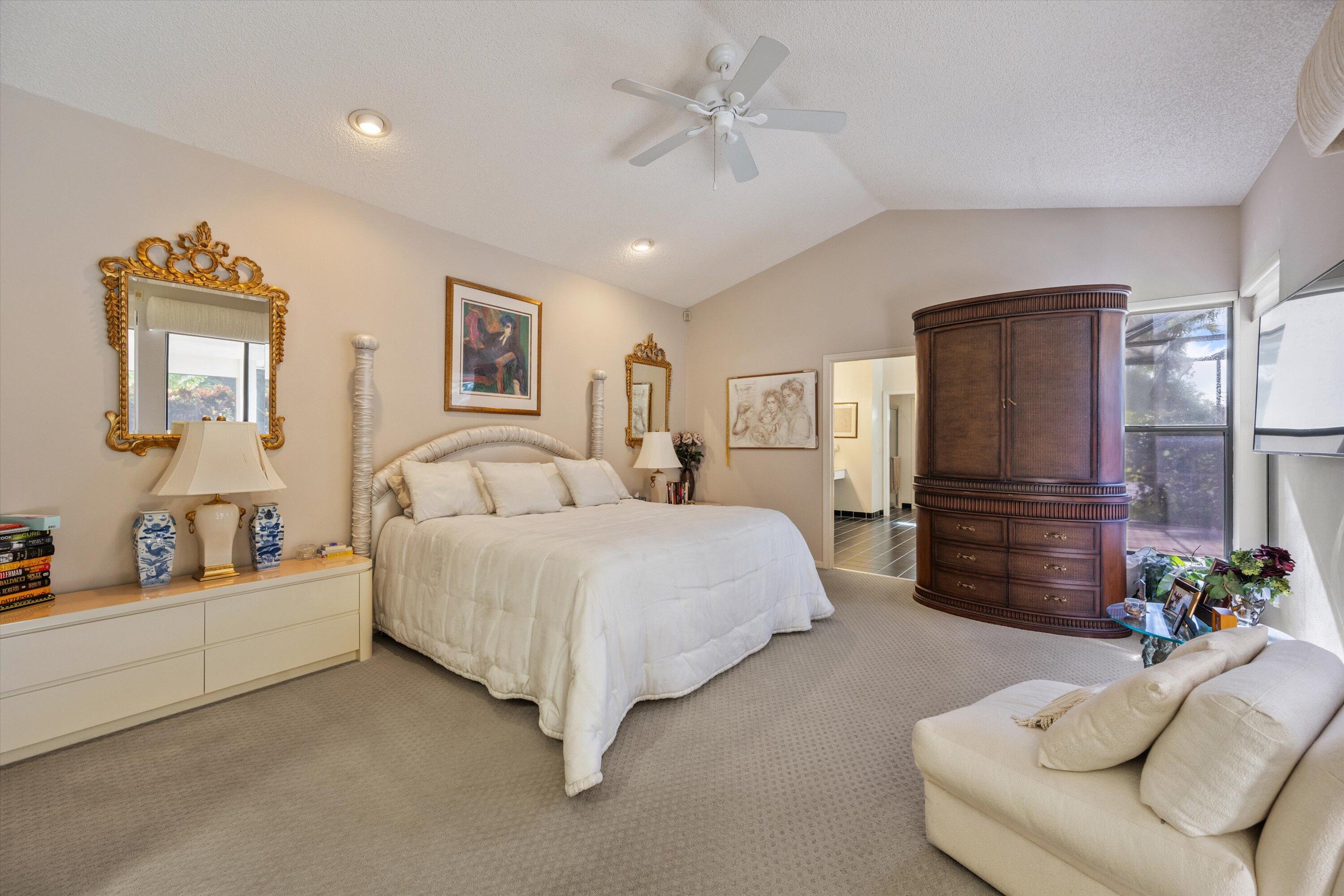 10150 Dover Carriage Lane
