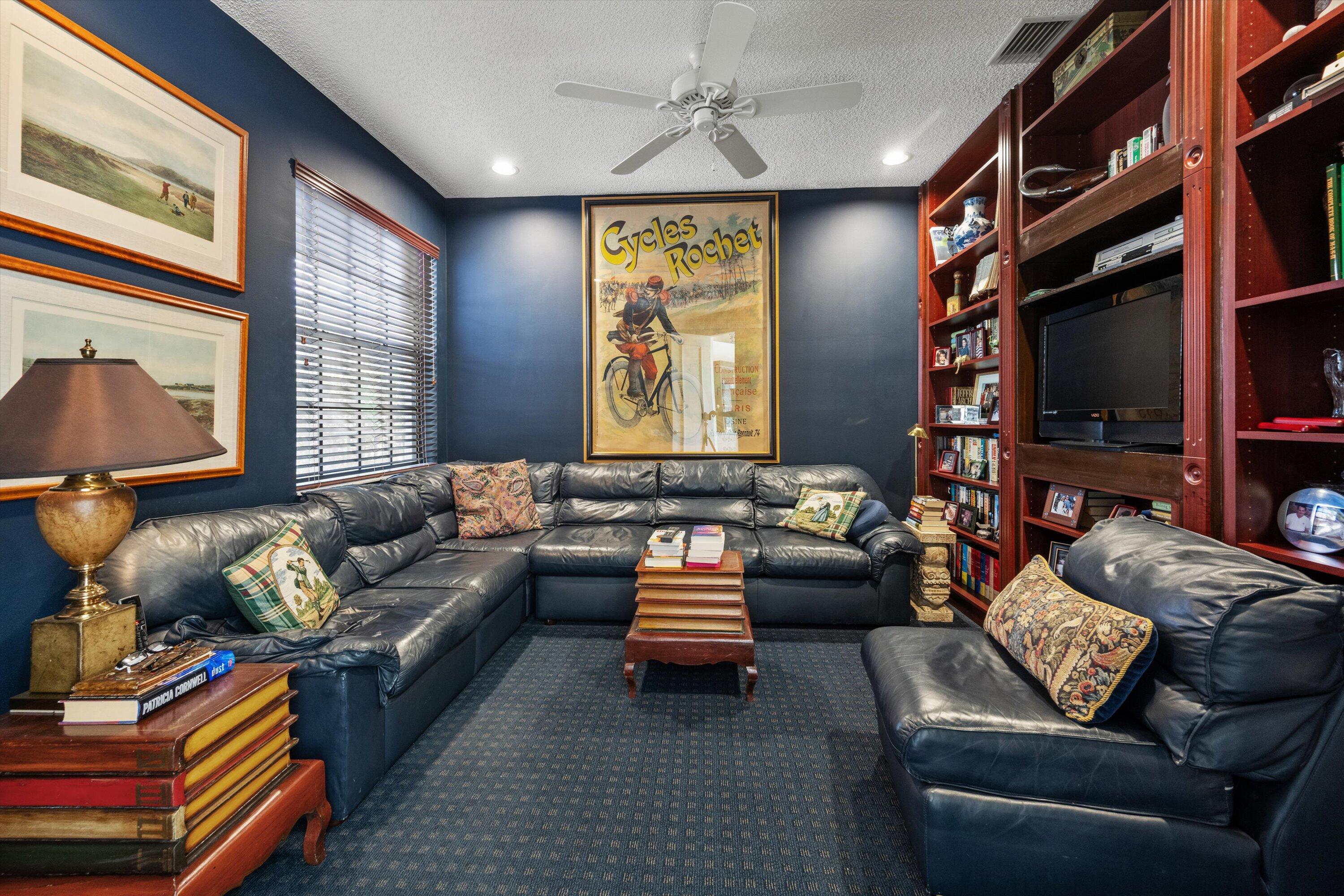 10150 Dover Carriage Lane