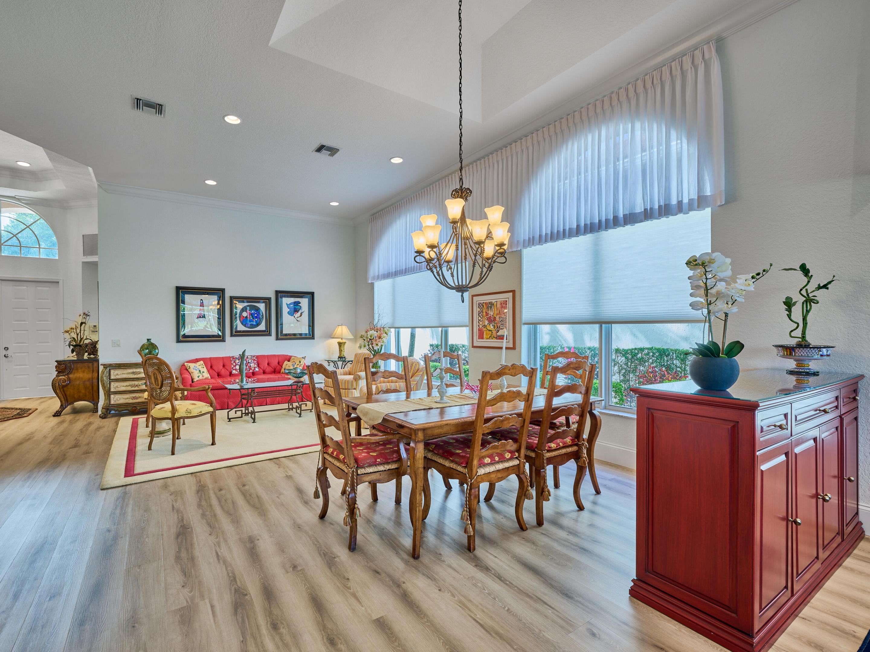 10742 Greenbriar Villa Drive