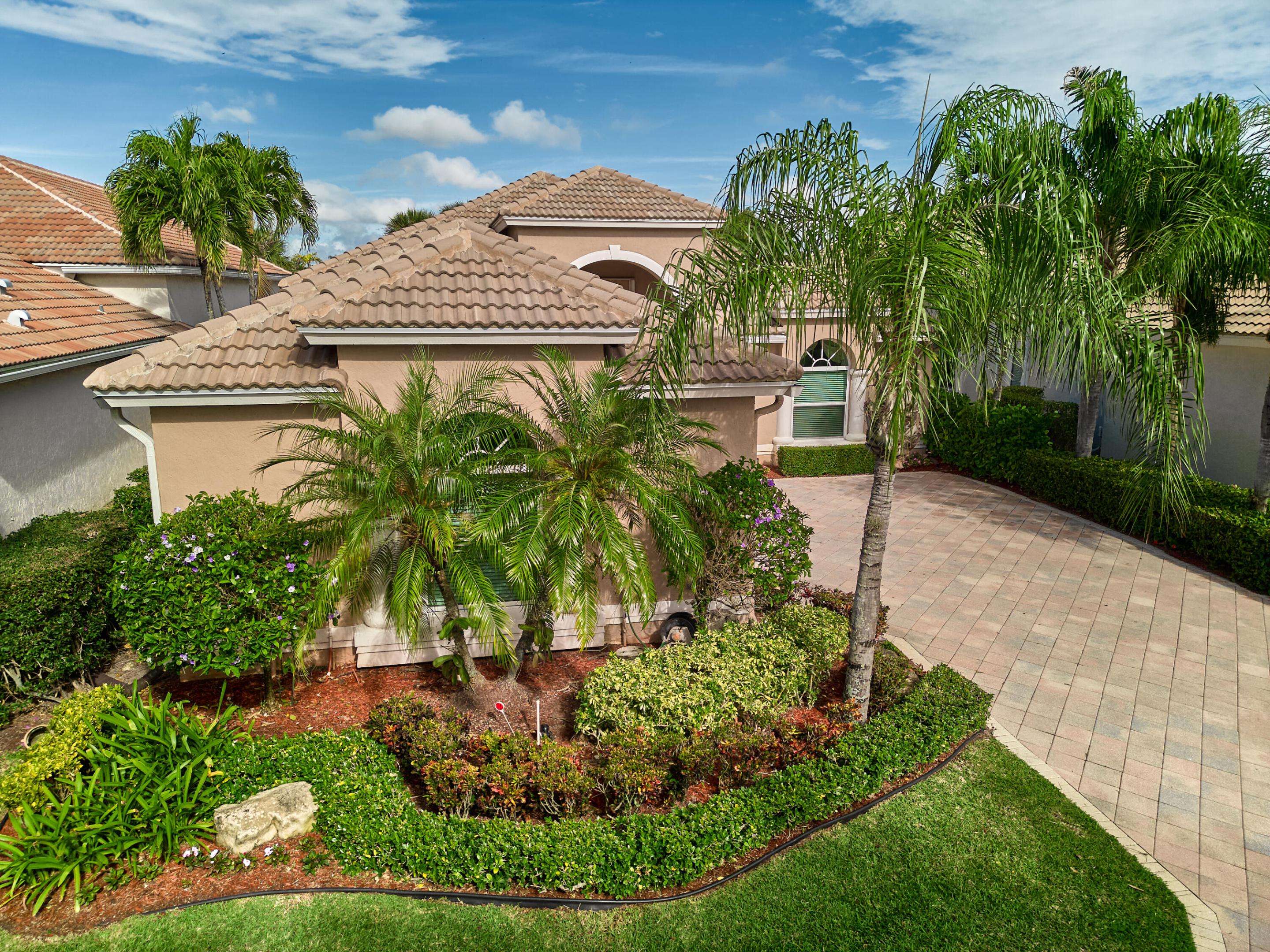 10742 Greenbriar Villa Drive