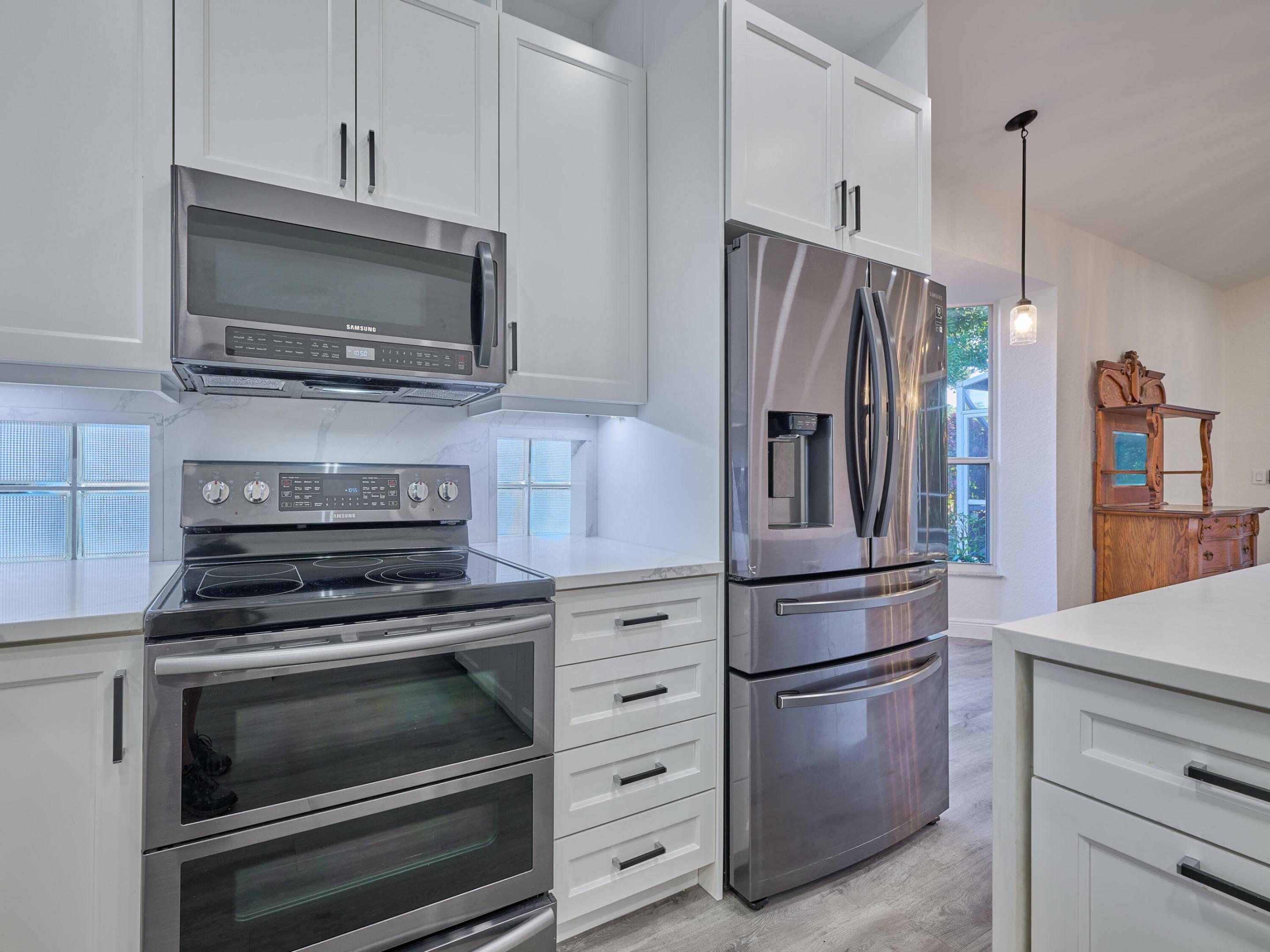 10854 Fairmont Village Drive