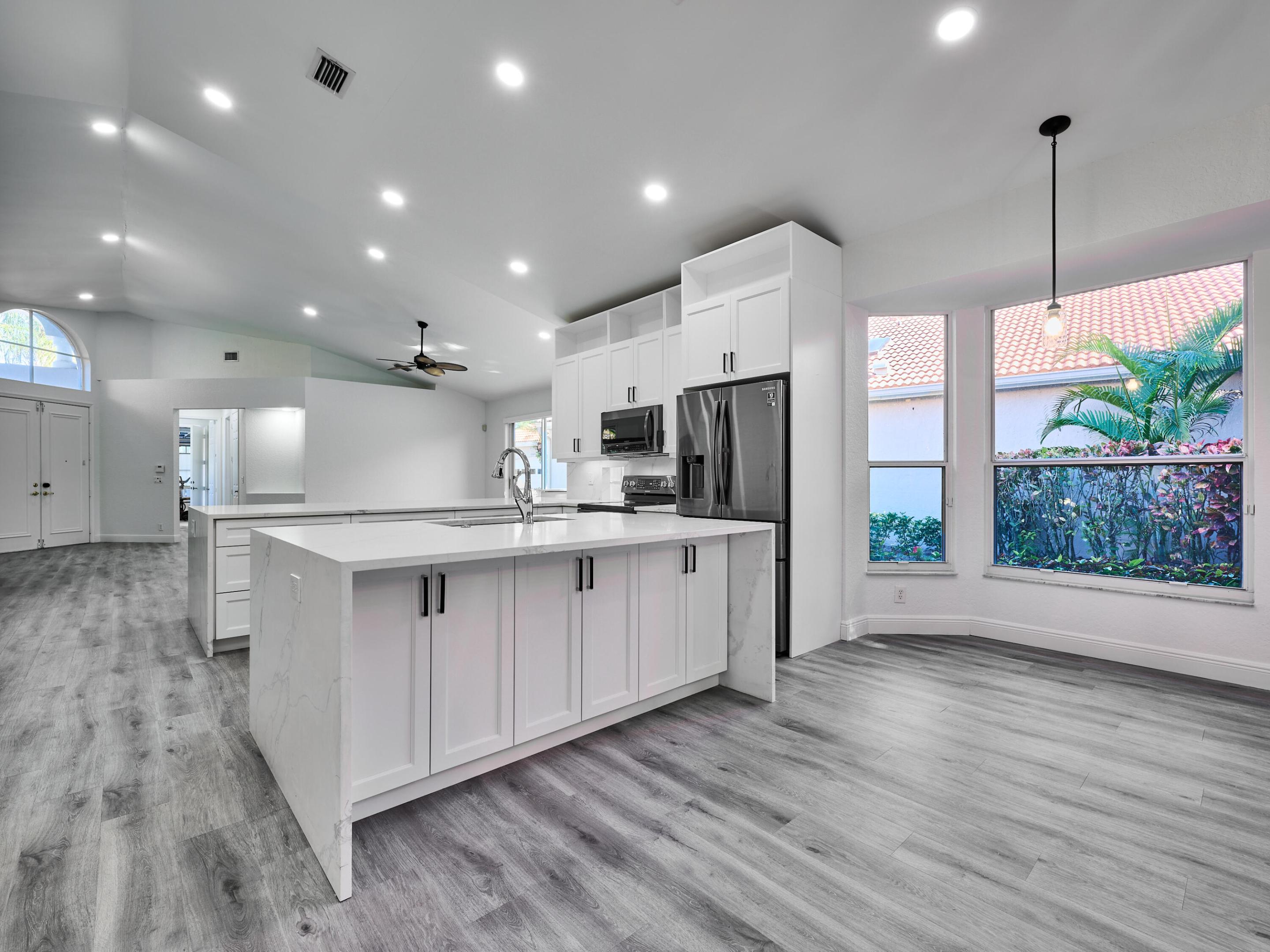 10854 Fairmont Village Drive