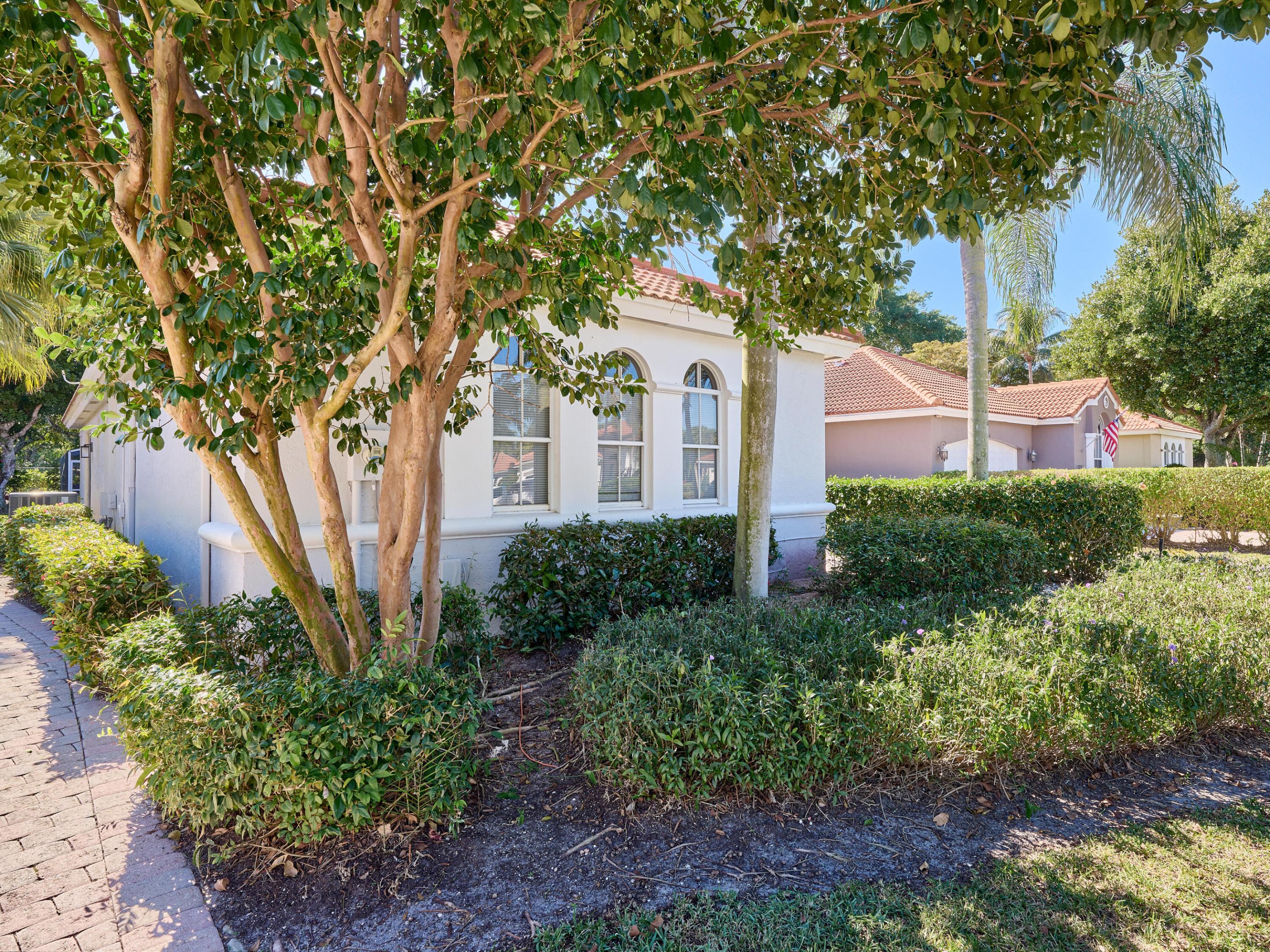 10854 Fairmont Village Drive